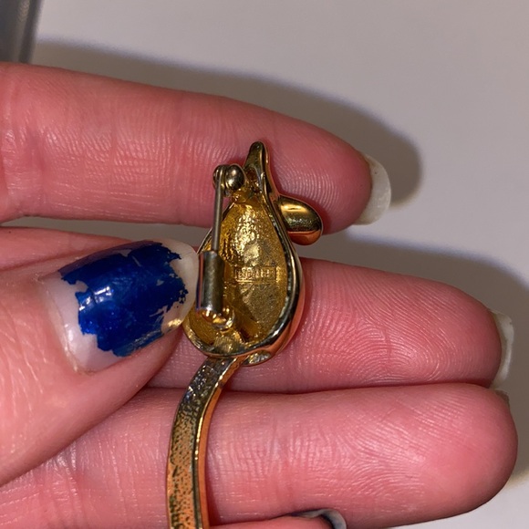 3/$30 Vintage Butler Mouse Brooch - Picture 3 of 4